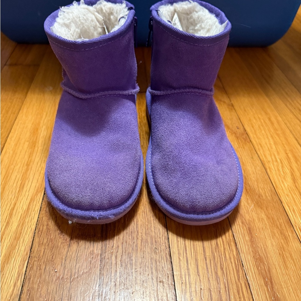 Koolaburra by UGG mini boot size 13